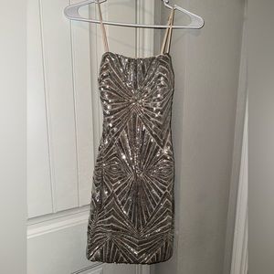 XS Lulus dress